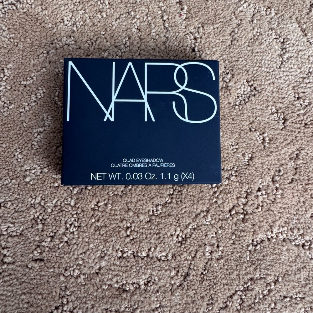 NARS Quad Eyeshadow in Black Packaging